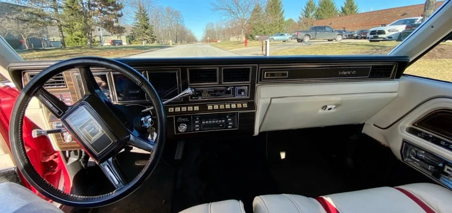 1982 Lincoln Continental Mark VI - Image 3 of 11