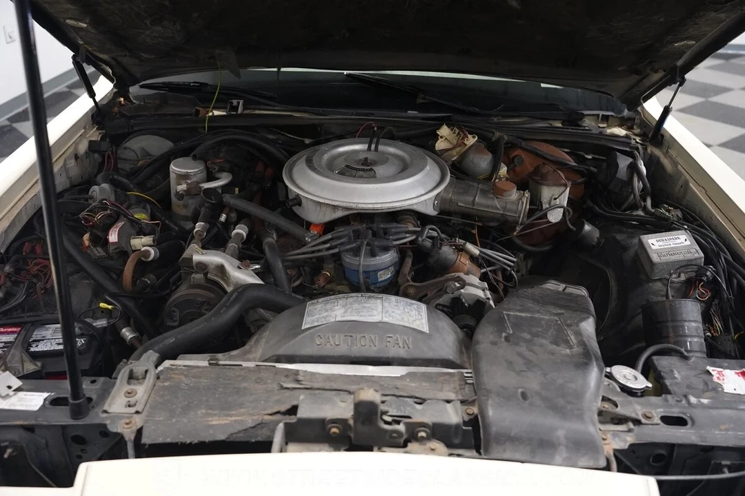 1982 Lincoln Continental Mark VI - Image 4 of 21