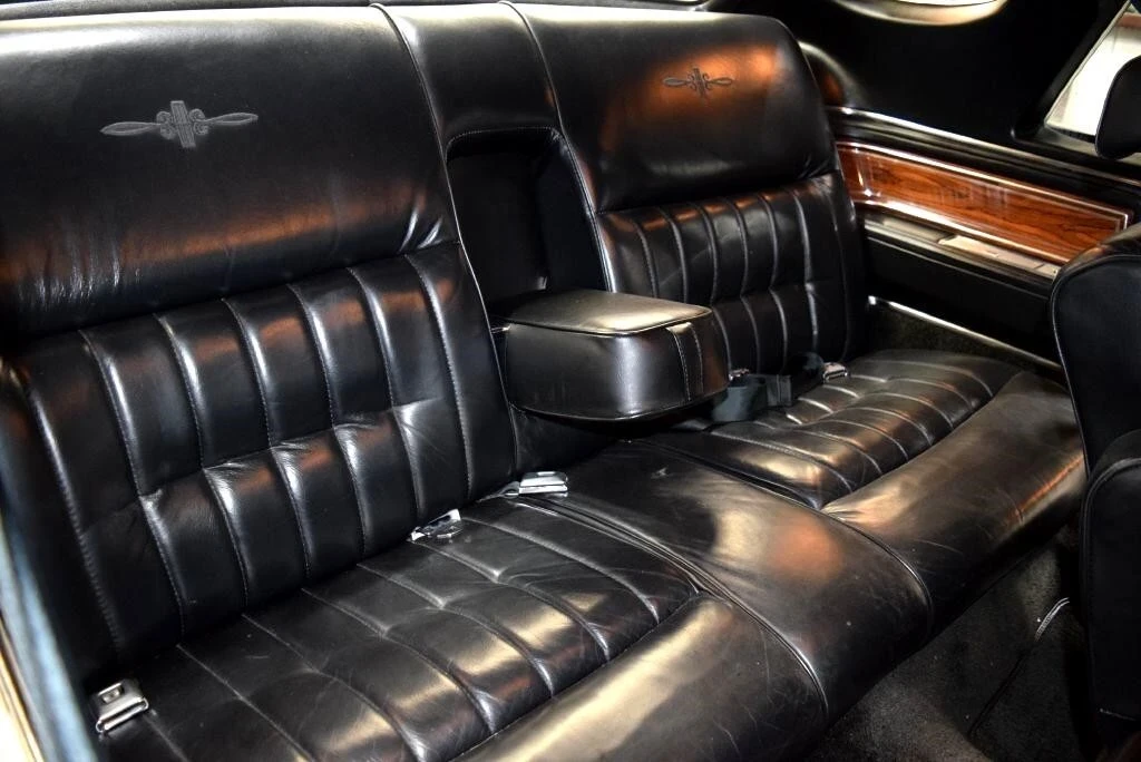 1982 Lincoln Continental Mark VI - Image 20 of 21