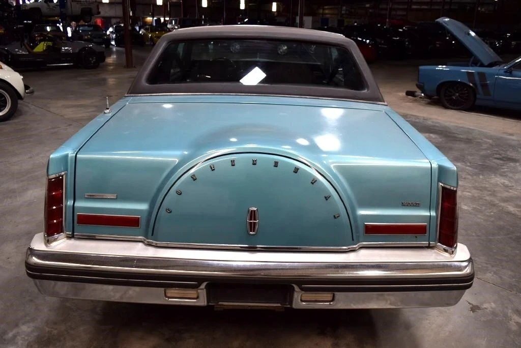 1982 Lincoln Continental Mark VI - Image 7 of 12
