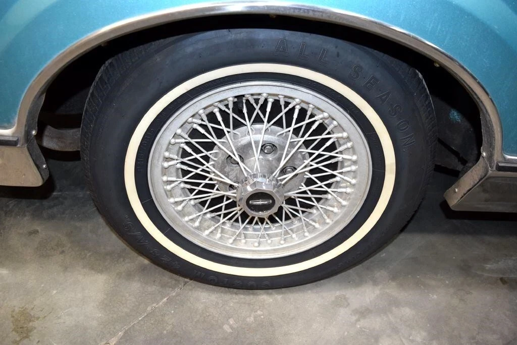 1982 Lincoln Continental Mark VI - Image 11 of 12