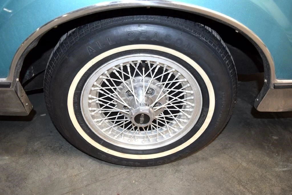 1982 Lincoln Continental Mark VI - Image 12 of 12