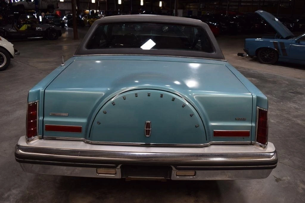 1982 Lincoln Continental Mark VI - Image 7 of 31