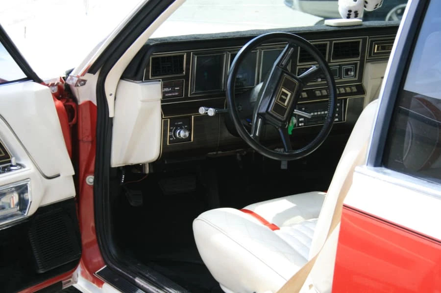 1982 Lincoln Continental Mark VI - Image 2 of 5