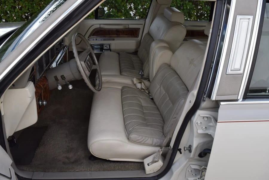 1982 Lincoln Town Car - Image 3 of 12