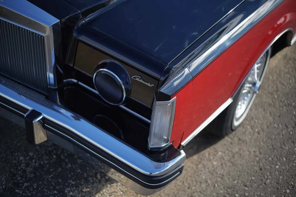 1982 Lincoln Continental Mark VI - Image 3 of 16