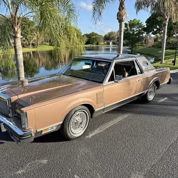 1982 Lincoln Mark VI Signature Series
