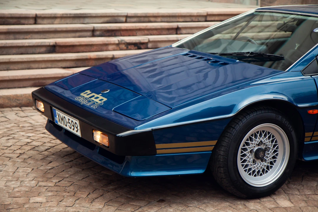 1982 Lotus Esprit Series 3 & Turbo - Image 27 of 31