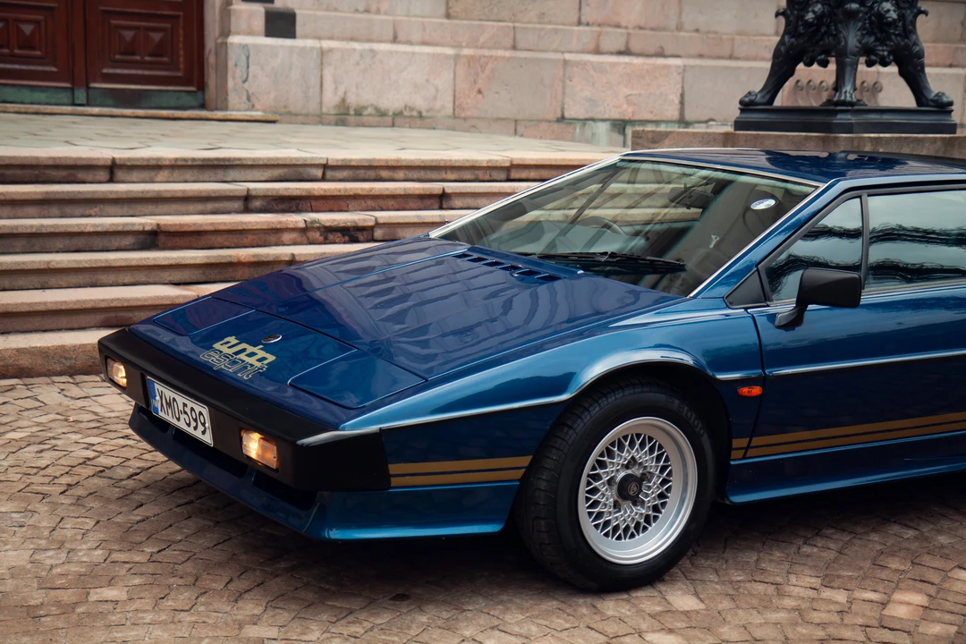 1982 Lotus Esprit Series 3 & Turbo - Image 28 of 31