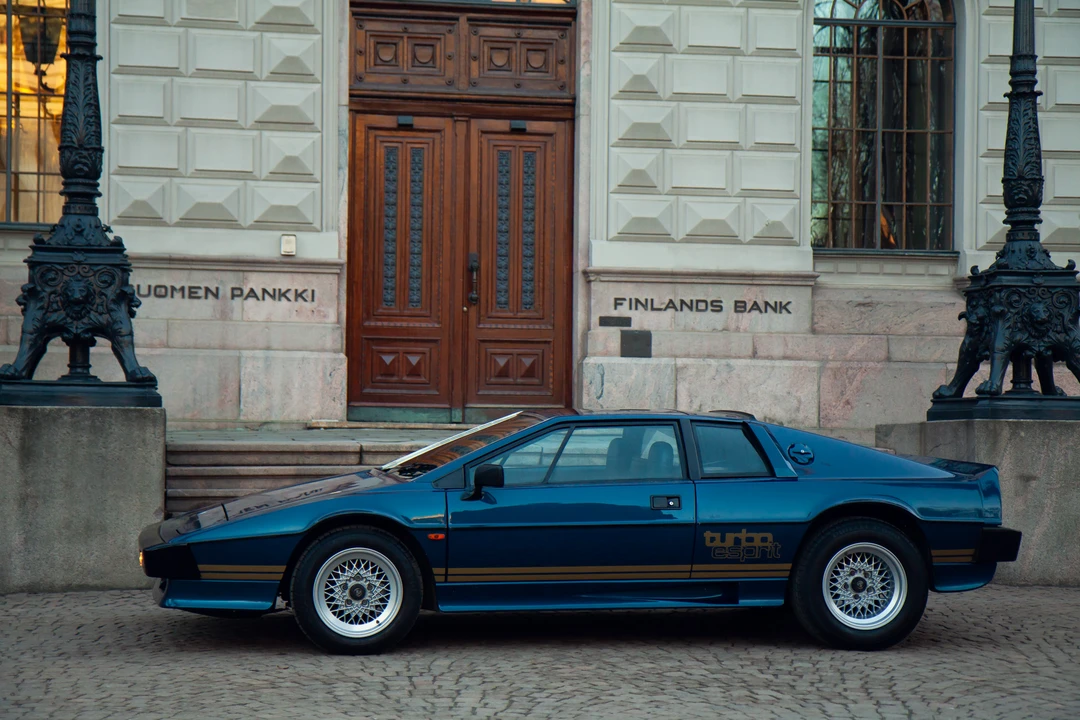 1982 Lotus Esprit Series 3 & Turbo - Image 12 of 31