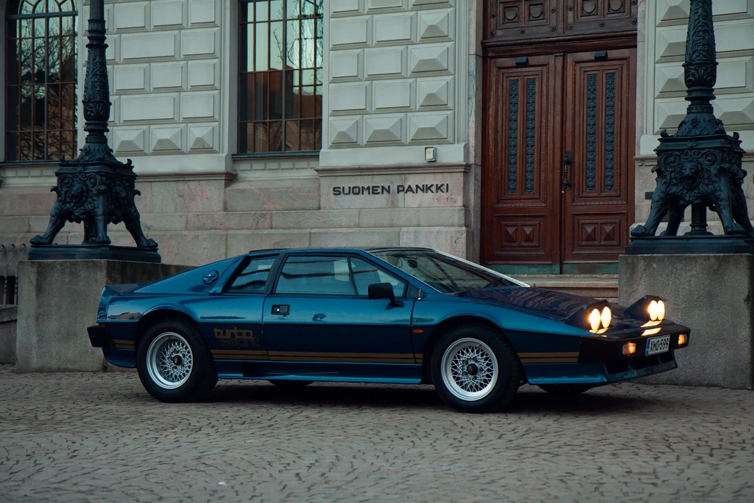 1982 Lotus Esprit Series 3 & Turbo - Image 10 of 31