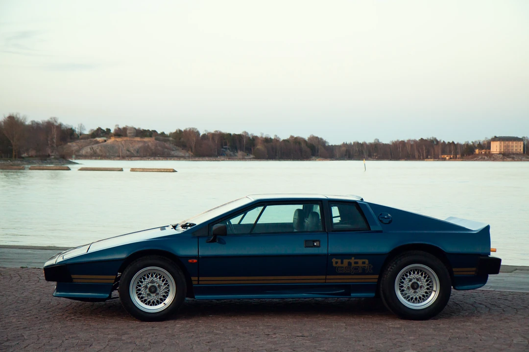 1982 Lotus Esprit Series 3 & Turbo - Image 21 of 31