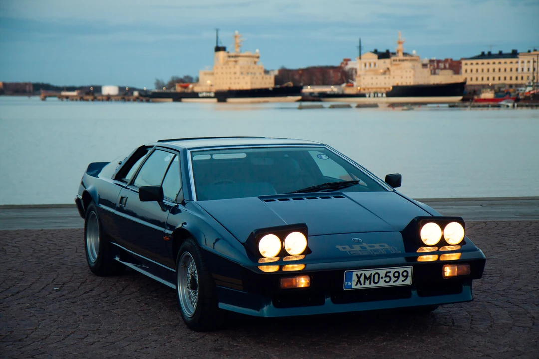 1982 Lotus Esprit Series 3 & Turbo - Image 3 of 31