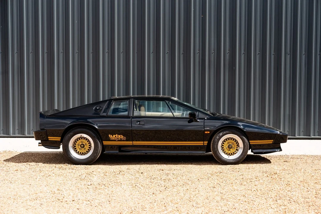 1982 Lotus Esprit Series 3 & Turbo - Image 30 of 30