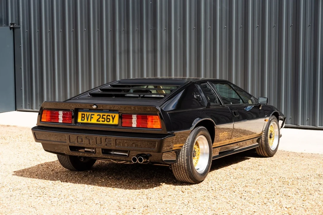 1982 Lotus Esprit Series 3 & Turbo - Image 26 of 30