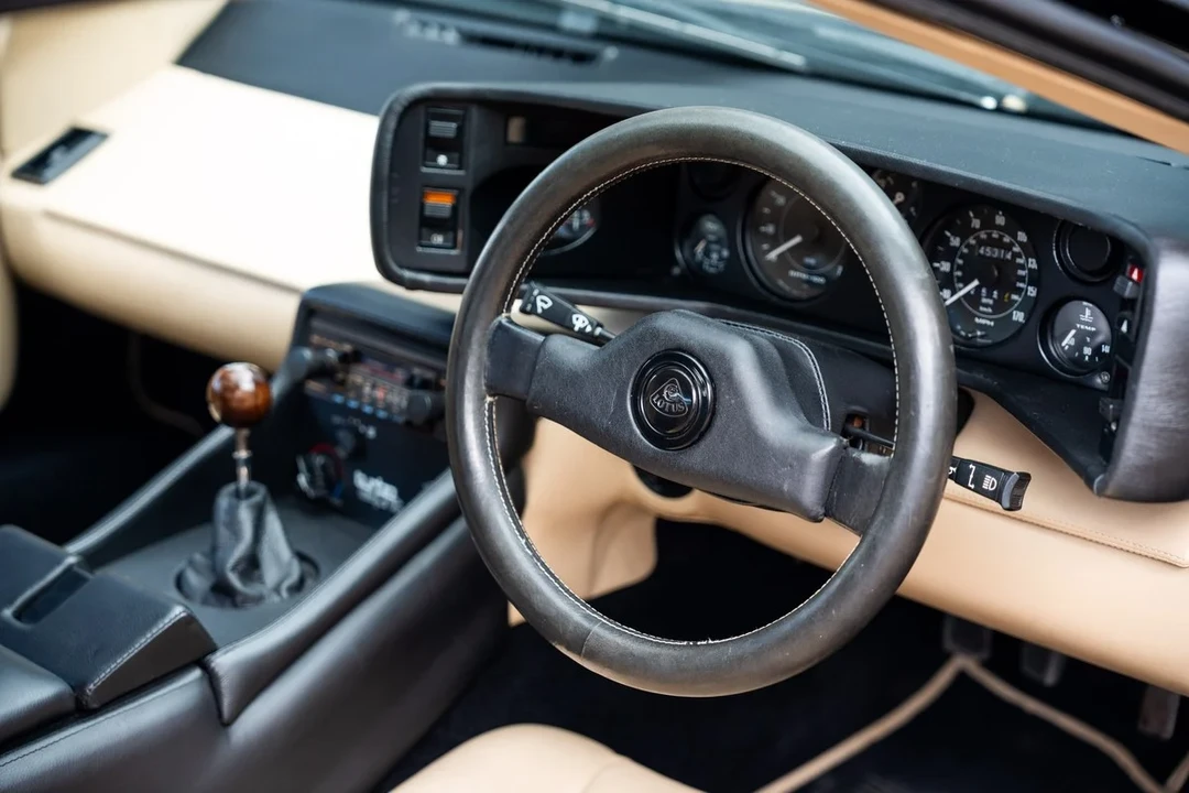 1982 Lotus Esprit Series 3 & Turbo - Image 6 of 30