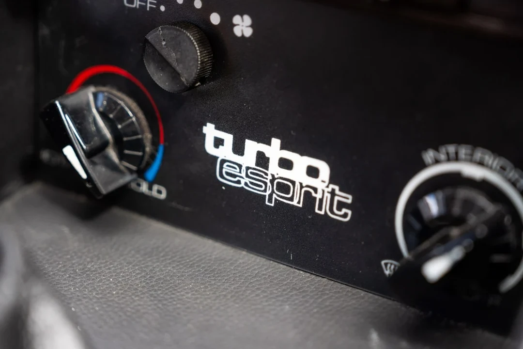 1982 Lotus Esprit Series 3 & Turbo - Image 16 of 30