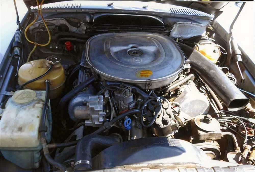 1982 Mercedes-Benz R107 SL-Class - Image 3 of 4