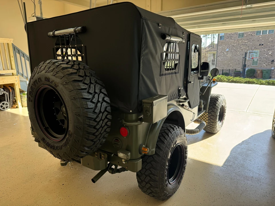 1982 Mahindra - Image 31 of 31