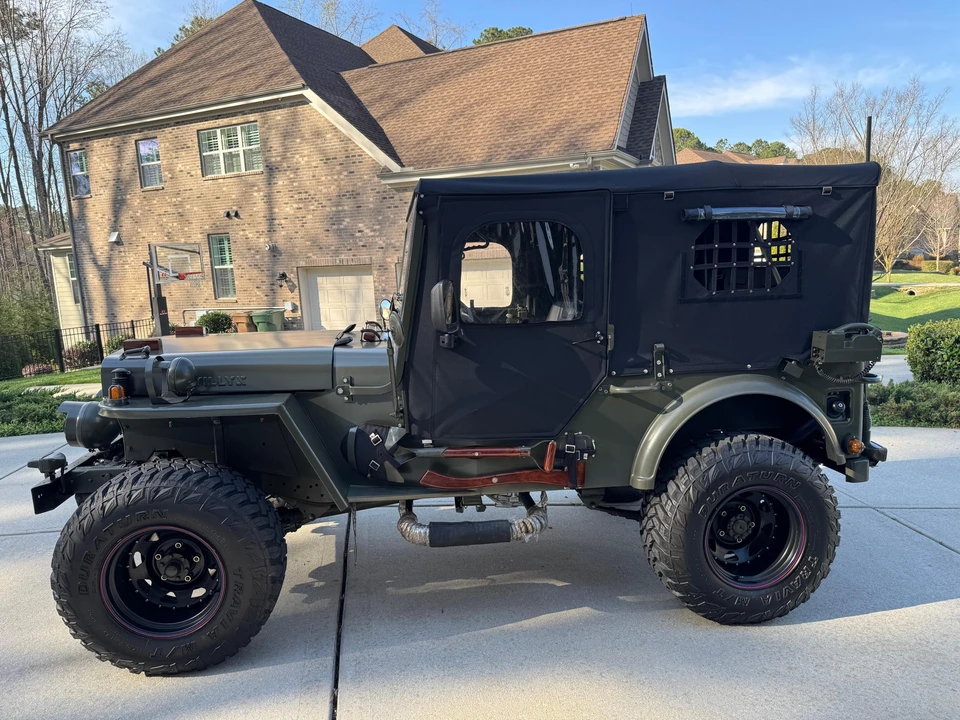 1982 Mahindra - Image 20 of 31