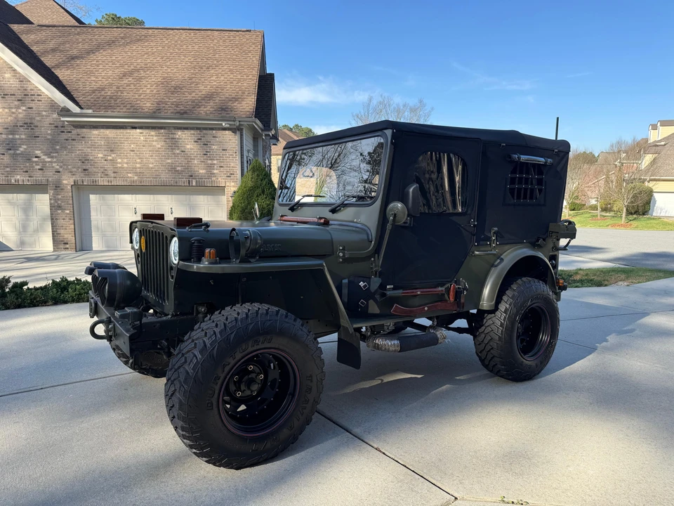 1982 Mahindra - Image 18 of 31