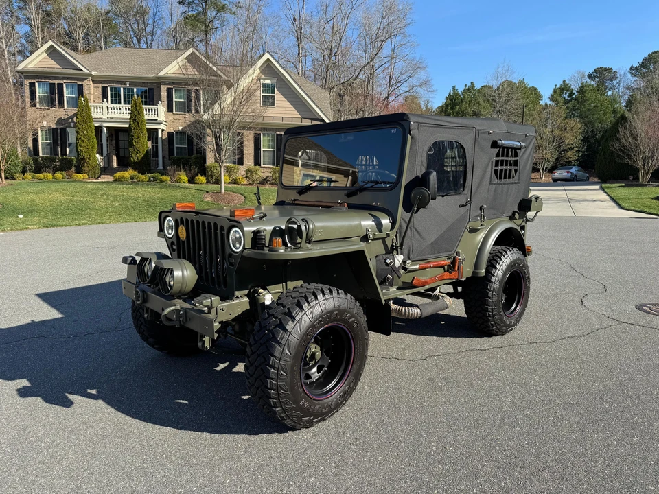 1982 Mahindra - Image 15 of 31