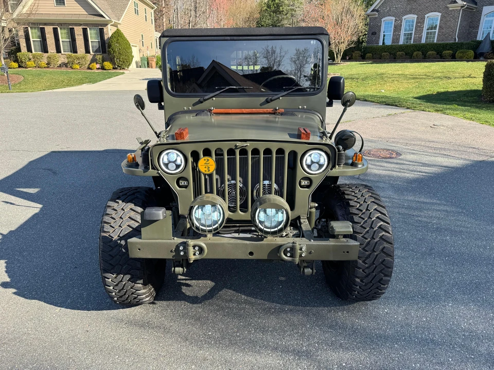 1982 Mahindra - Image 11 of 31