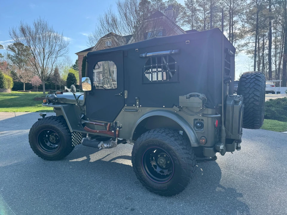 1982 Mahindra - Image 22 of 31
