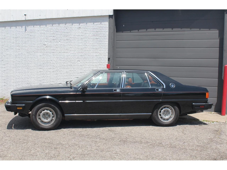 1982 Maserati Quattroporte 3rd Gen - Image 10 of 31