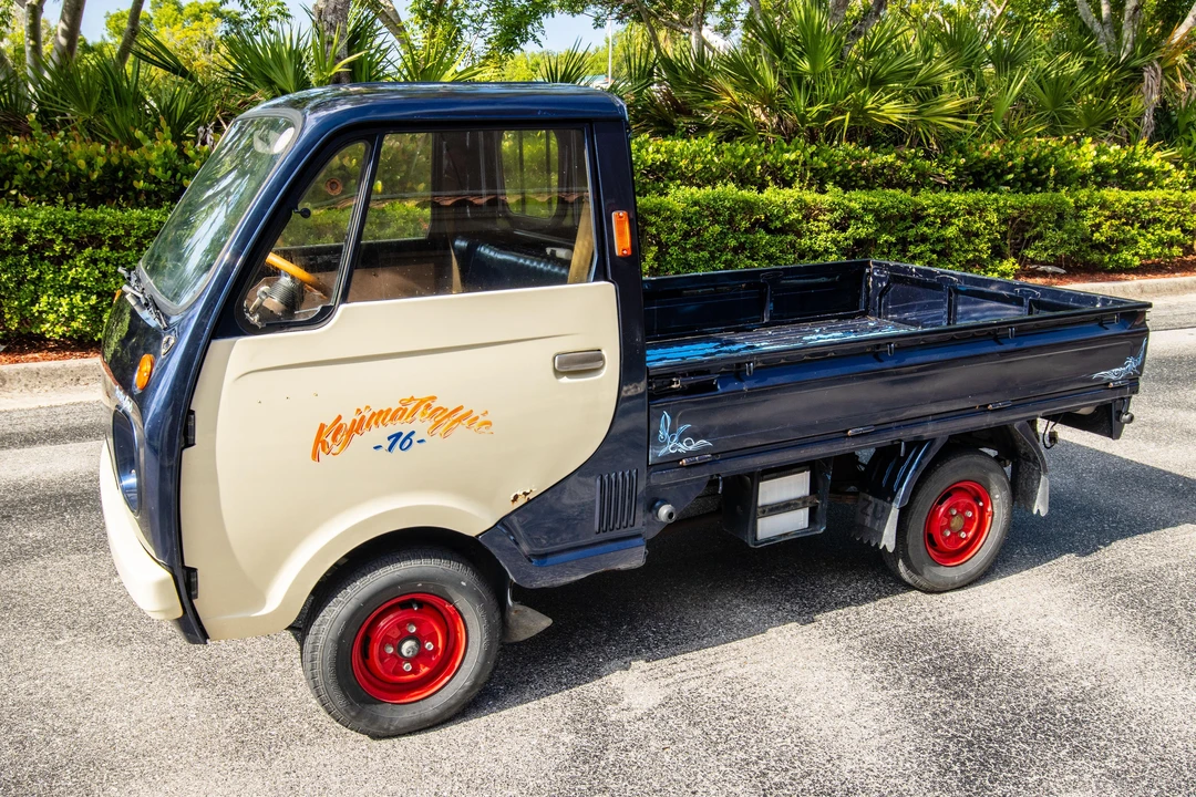 1982 Mazda B Series - Image 10 of 31
