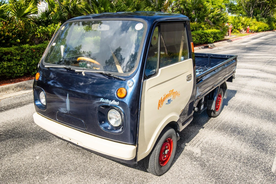 1982 Mazda B Series - Image 8 of 31