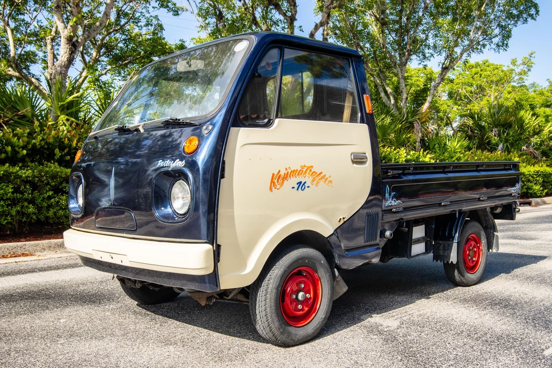 1982 Mazda B Series - Image 9 of 31