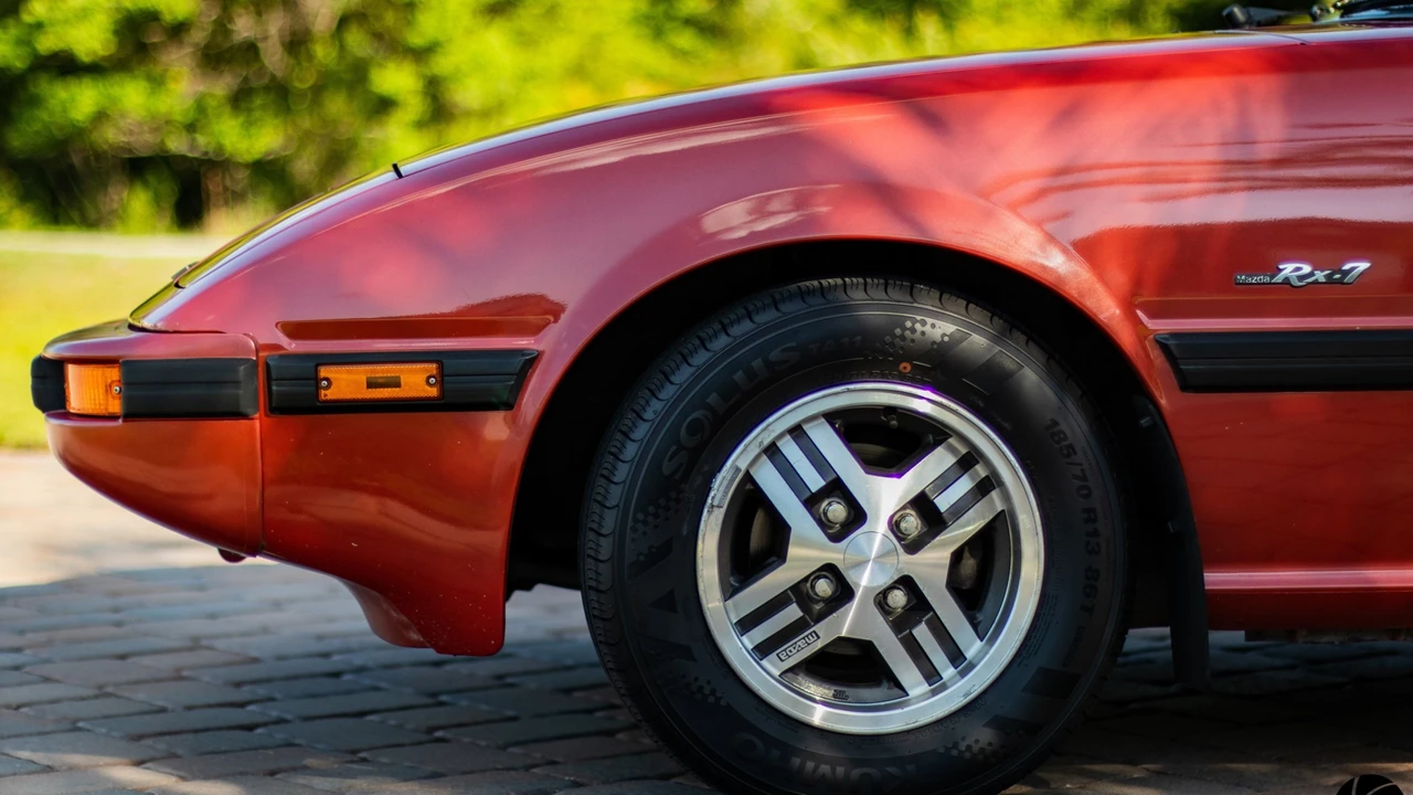 1982 Mazda RX-7 SA & FB - Image 7 of 31