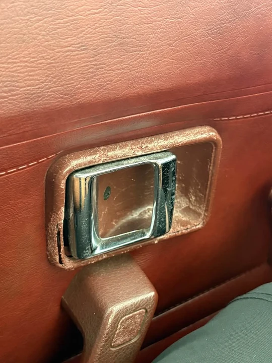 1982 Mazda - Image 18 of 21