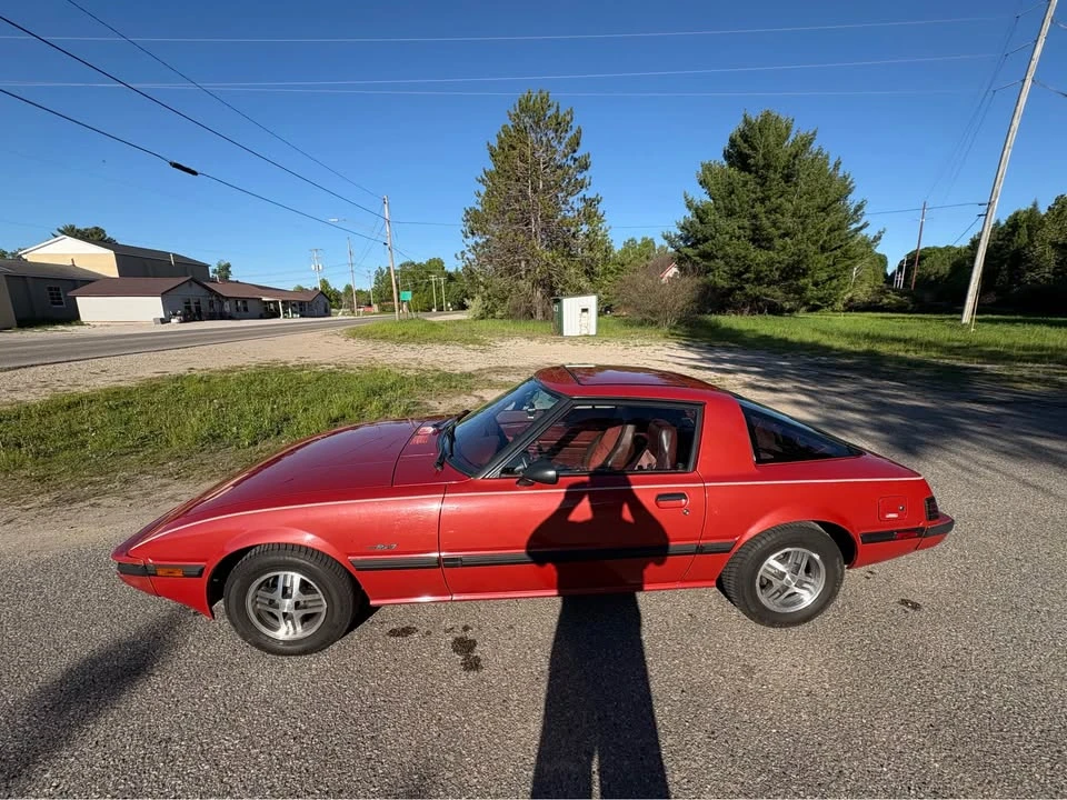 1982 Mazda - Image 12 of 21