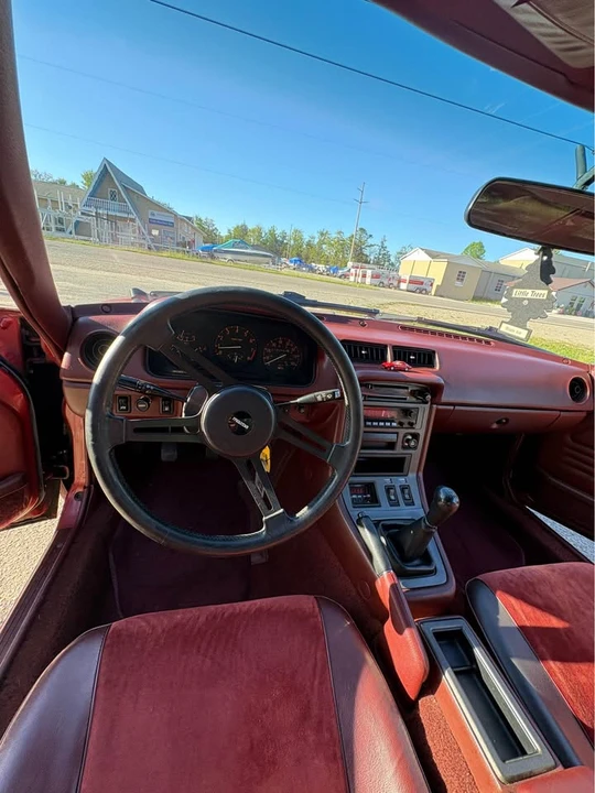 1982 Mazda - Image 15 of 21