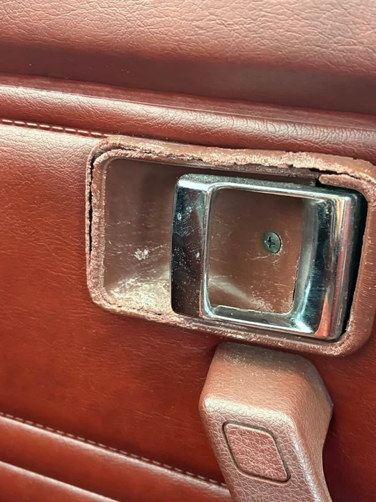 1982 Mazda - Image 17 of 21
