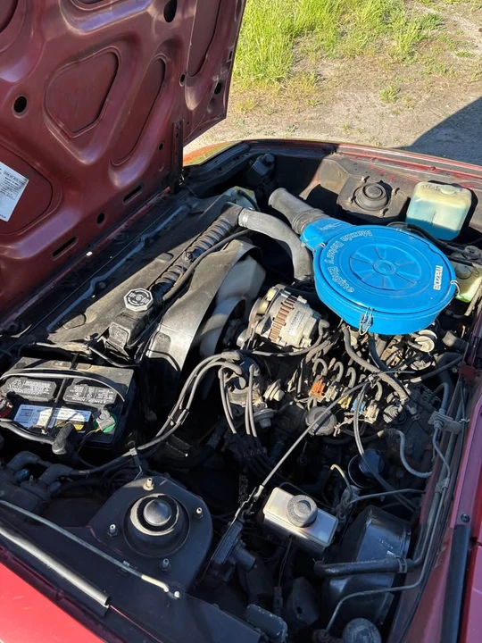 1982 Mazda - Image 13 of 21