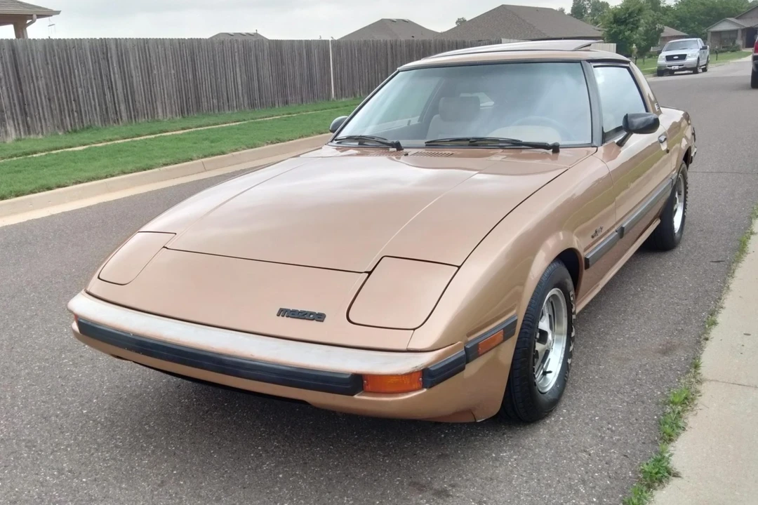 1982 Mazda RX-7 SA & FB - Image 2 of 31