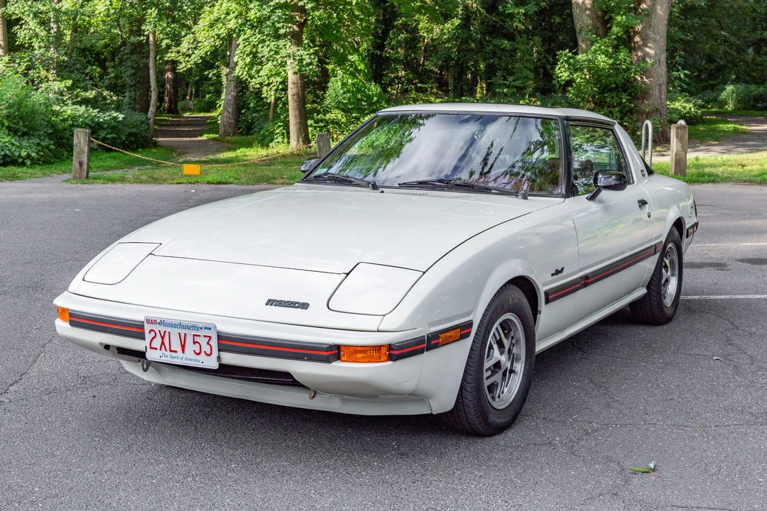 1982 Mazda RX-7 SA & FB - Image 2 of 31