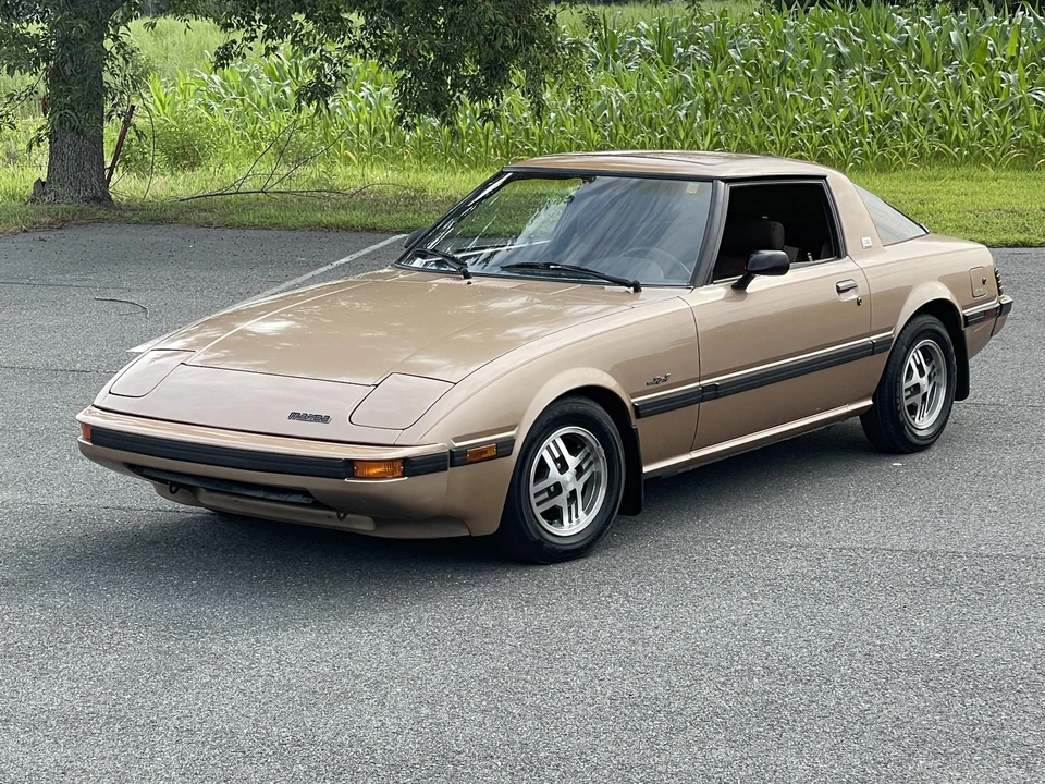 1982 Mazda RX-7 SA & FB - Image 2 of 31
