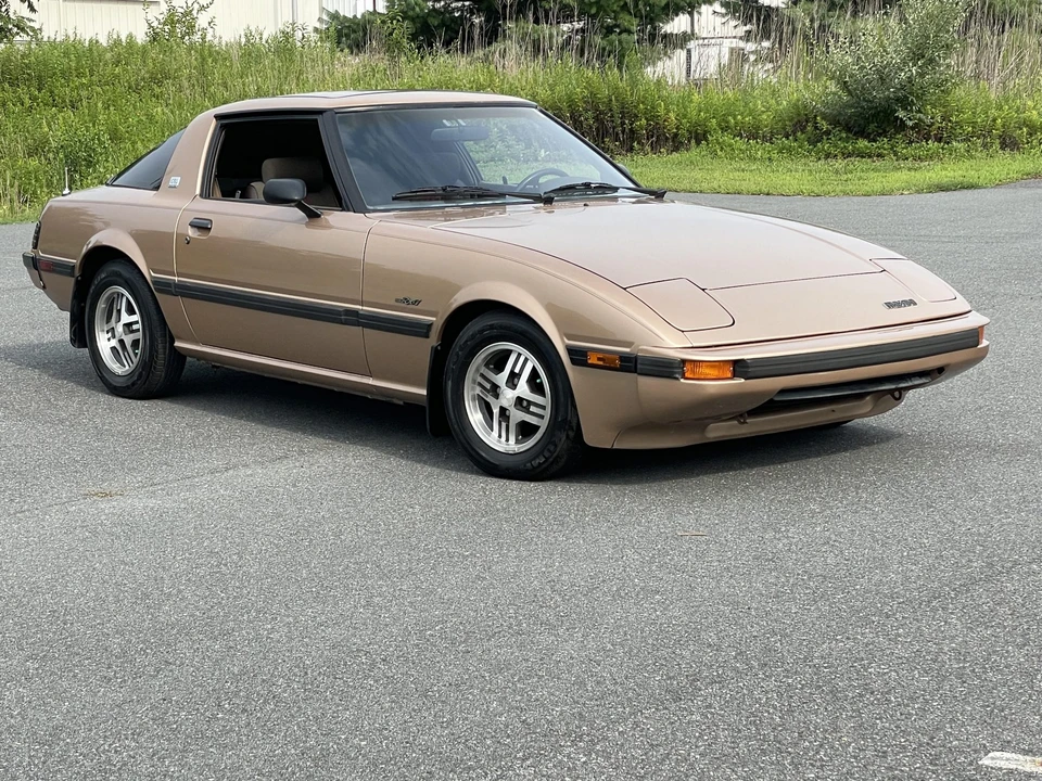 1982 Mazda RX-7 SA & FB - Image 9 of 31