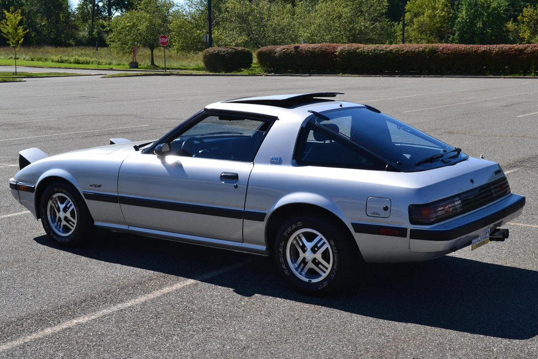 1982 Mazda RX-7 SA & FB - Image 4 of 7