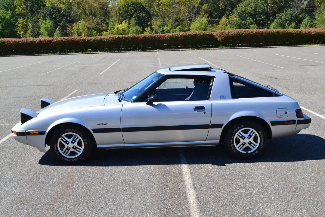1982 Mazda RX-7 SA & FB - Image 6 of 7