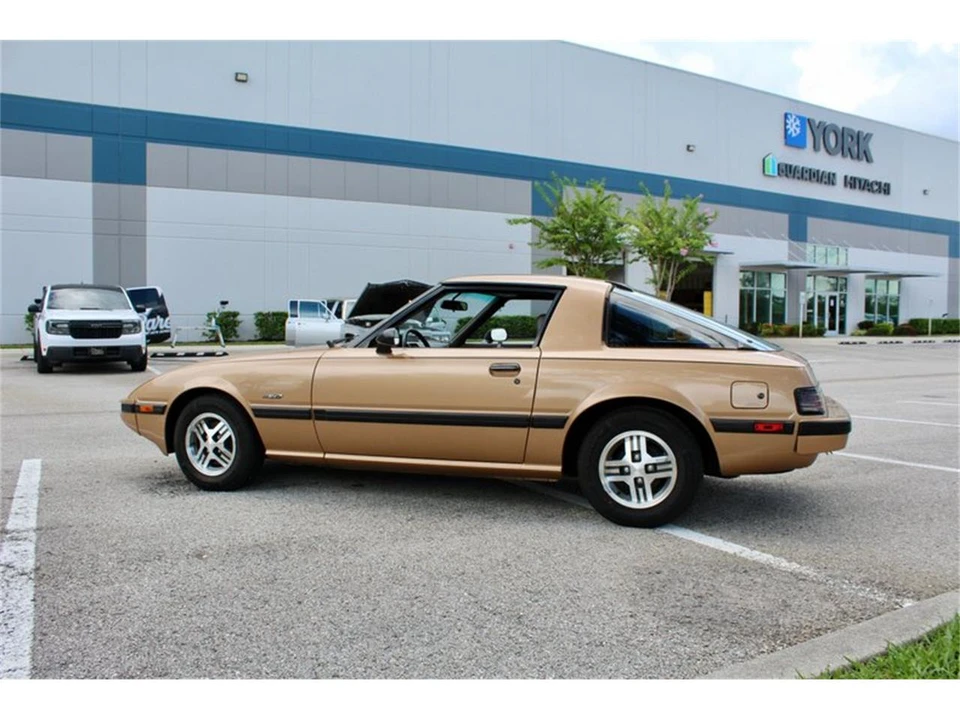 1982 Mazda RX-7 SA & FB - Image 9 of 31