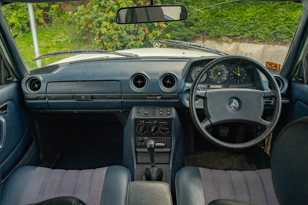 1982 Mercedes-Benz W123 Wagon (S123) - Image 17 of 30