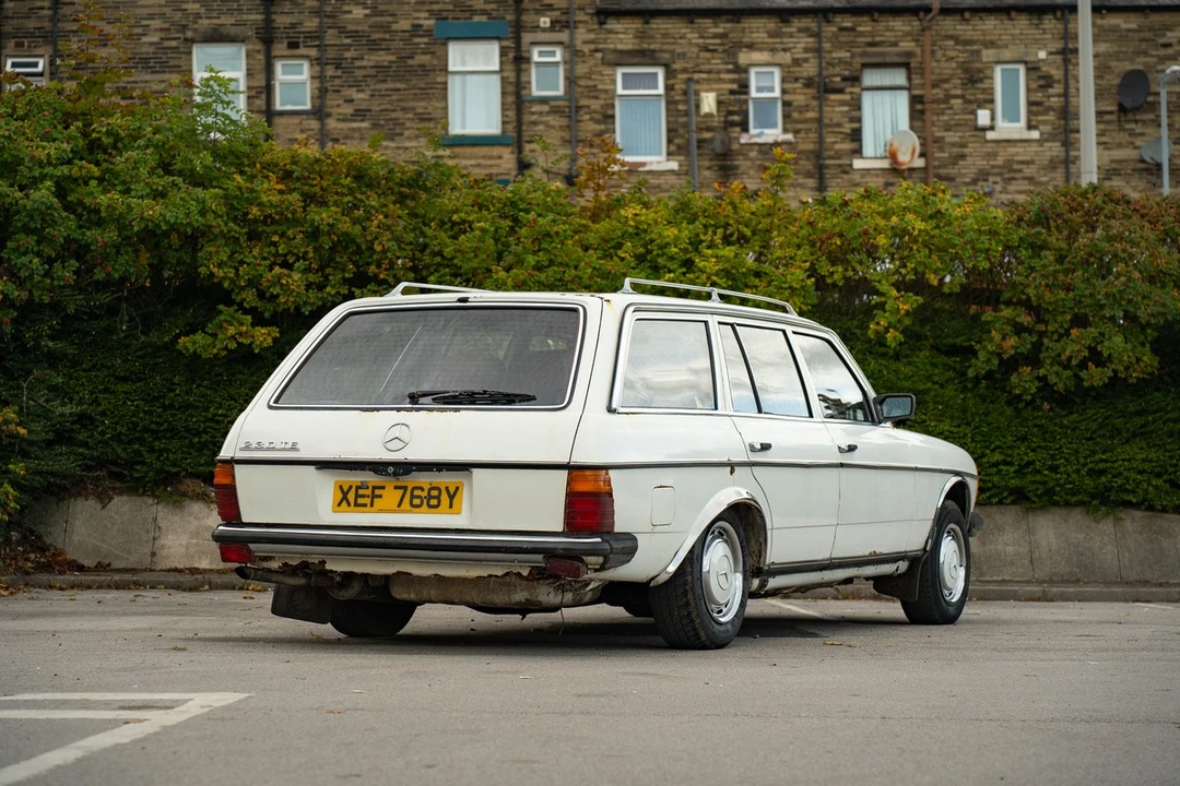 1982 Mercedes-Benz W123 Wagon (S123) - Image 8 of 30