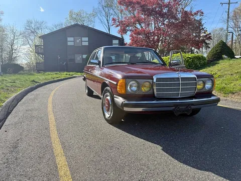 1982 Mercedes-Benz 240 D