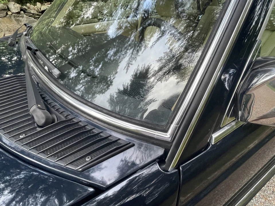 1982 Mercedes-Benz W123 Sedan - Image 18 of 31