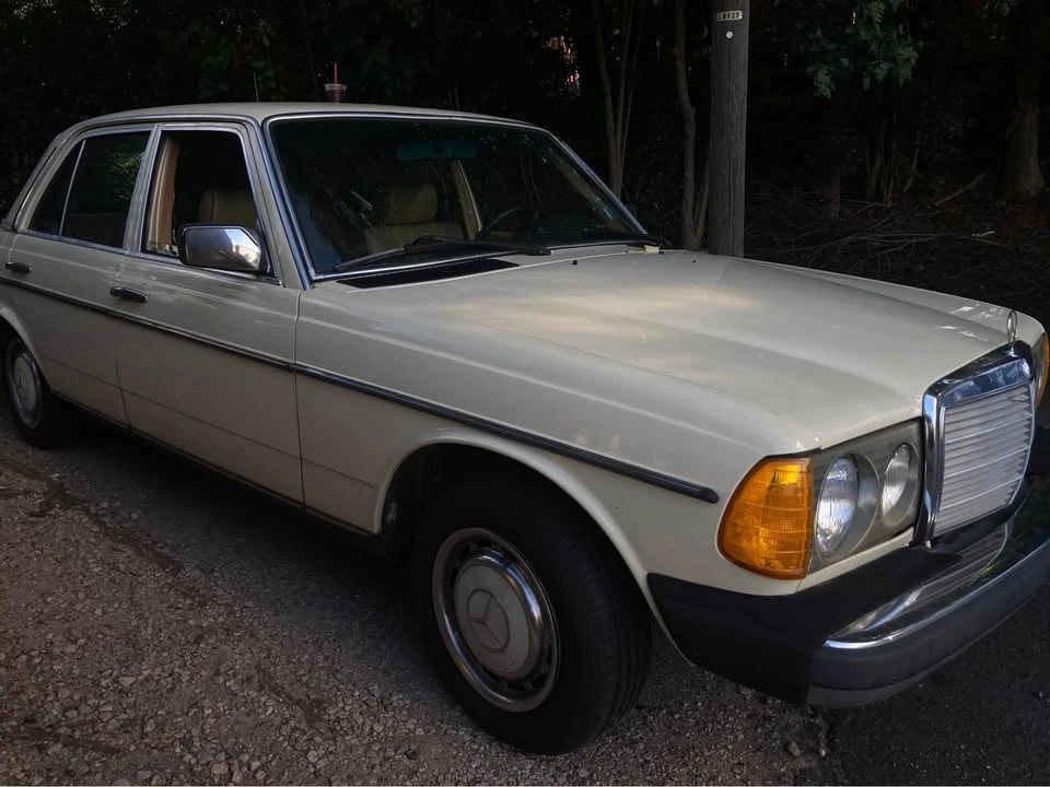 1982 Mercedes-Benz 190E - Image 7 of 8